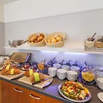 Hotel Mercure Dresden Elbland 4*