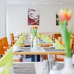 Mercure Dresden Elbland Szálloda 4*