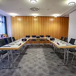 Mercure Dresden Elbland Hotel 4*