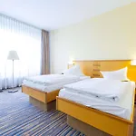 Hotel Mercure Dresden Elbland 4*