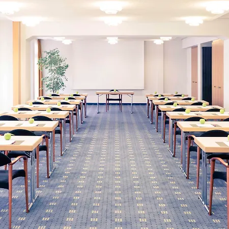 Mercure Dresden Elbland 4* ריזה