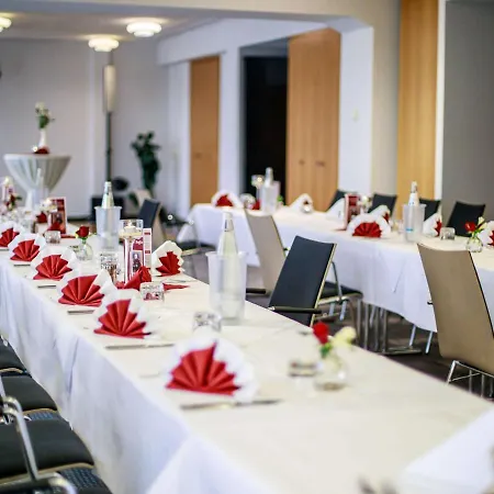 Hotel Mercure Dresden Elbland