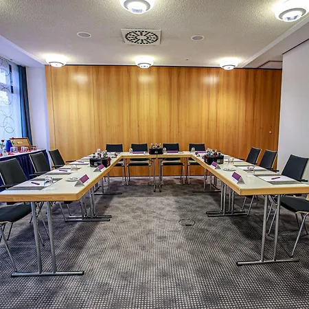 Hotel Mercure Dresden Elbland 4*
