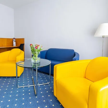 Mercure Dresden Elbland ריזה