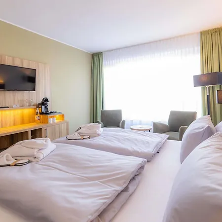 Mercure Dresden Elbland ריזה