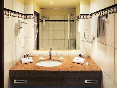 Mercure Dresden Elbland 4*
