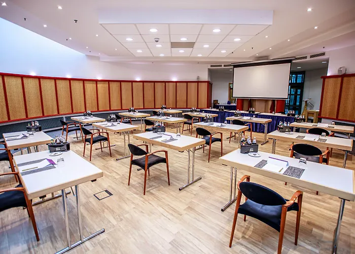 Mercure Dresden Elbland מלון